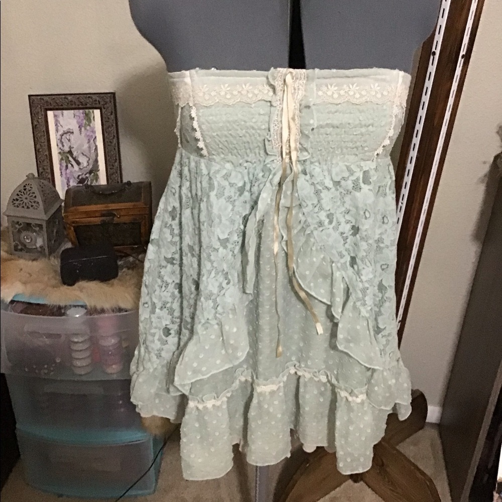 Axes Femme Japanese Strapless Dress